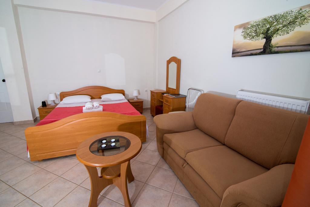 Rooms Nancy Agios Andreas  Pokoj fotografie