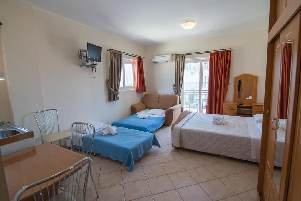 Rooms Nancy Agios Andreas  Pokoj fotografie