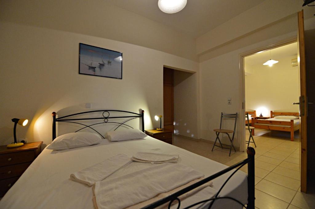 Rooms Nancy Agios Andreas  Pokoj fotografie